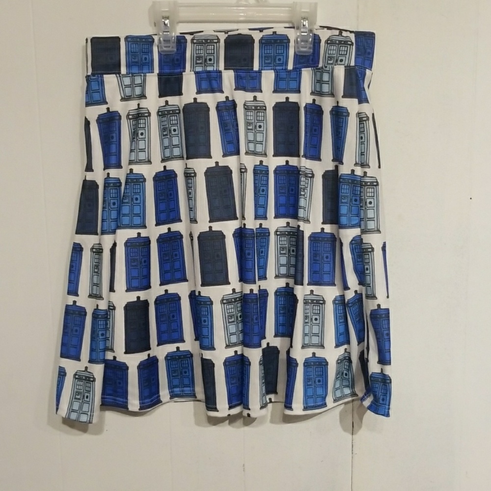 Her Universe Doctor Who TARDIS Skirt sz L